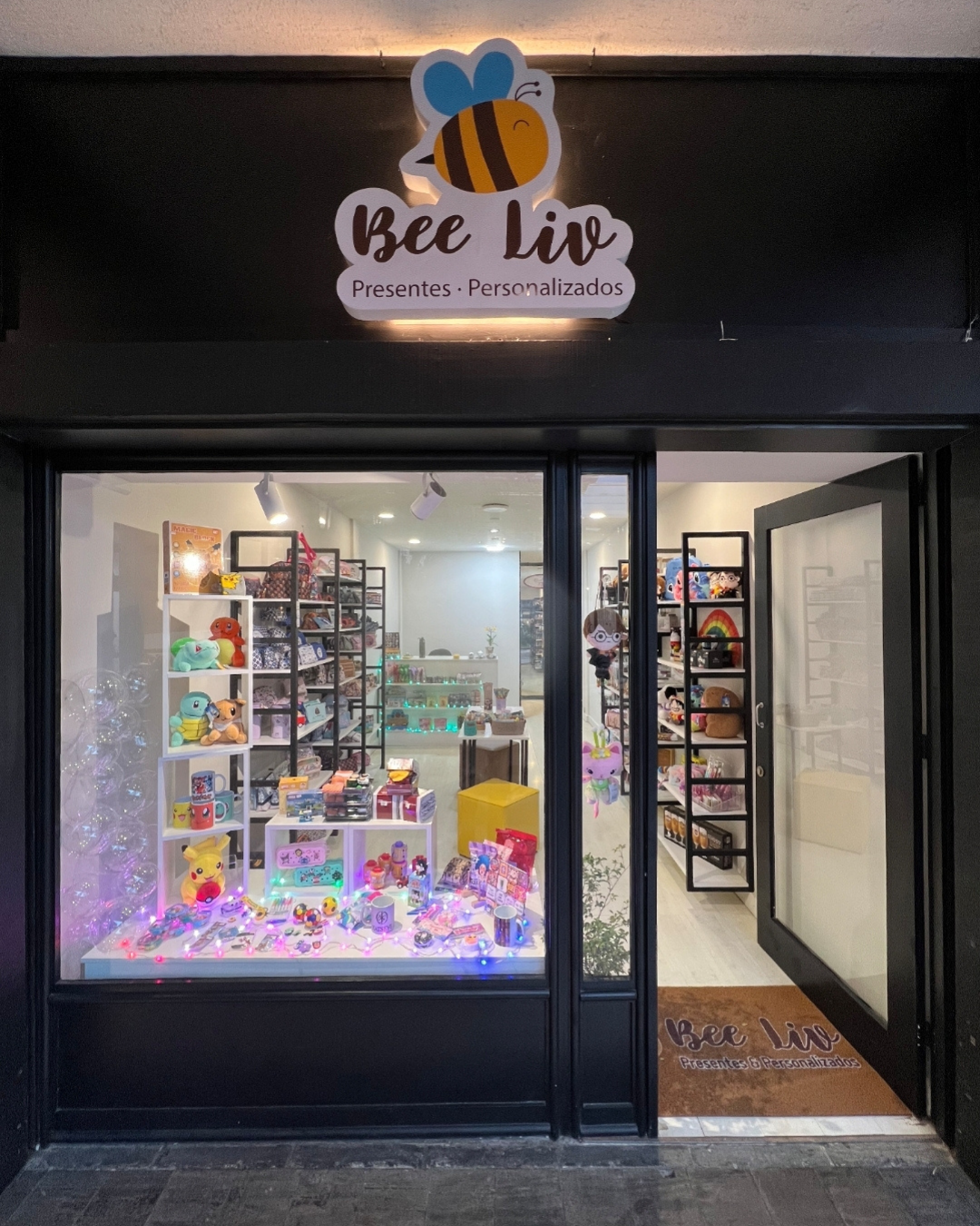 Bee Liv 